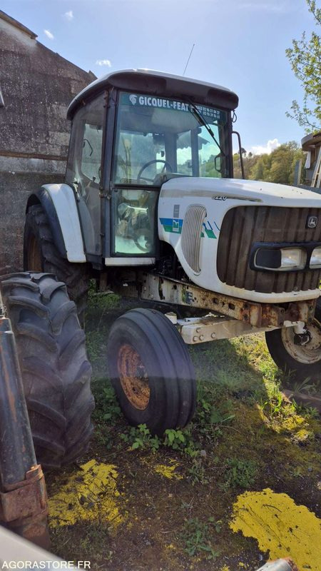 JHON DEERE M6220 - 2004 - Traktor: pilt 4 JHON DEERE M6220 - 2004 - Traktor: pilt 4