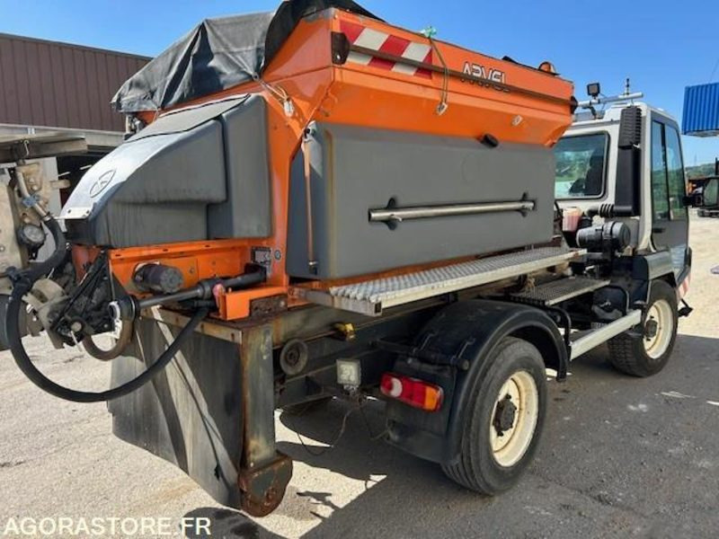 LINDNER UNITRAC 102C AMPLIROLL + LAME + SALEUSE 2008 5050 HEURES - Lumekoristusmasina, Konkstõstukiga veoauto: pilt 5 LINDNER UNITRAC 102C AMPLIROLL + LAME + SALEUSE 2008 5050 HEURES - Lumekoristusmasina, Konkstõstukiga veoauto: pilt 5