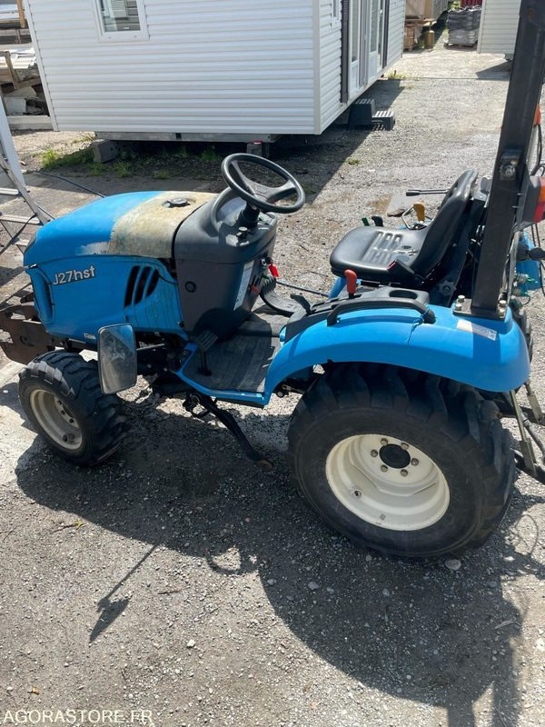 LS 27 - Micro-tracteur - avec différents outils - 709 H - 2014 - Traktor: pilt 2 LS 27 - Micro-tracteur - avec différents outils - 709 H - 2014 - Traktor: pilt 2