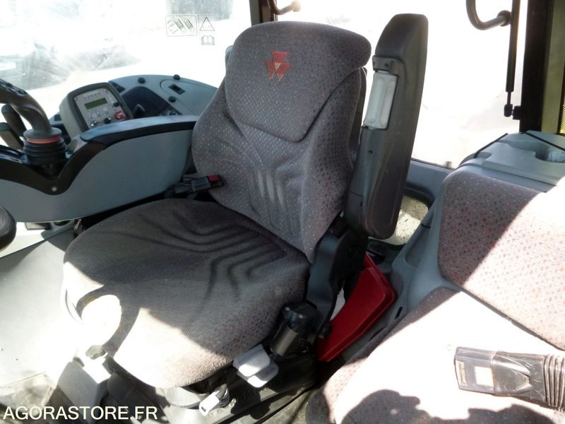 MASSEY 6445 DYNA 6 4X4 FAUCHEUR + NOREMAT OPTIMA M57T VISIOBRAS - Traktor: pilt 3 MASSEY 6445 DYNA 6 4X4 FAUCHEUR + NOREMAT OPTIMA M57T VISIOBRAS - Traktor: pilt 3