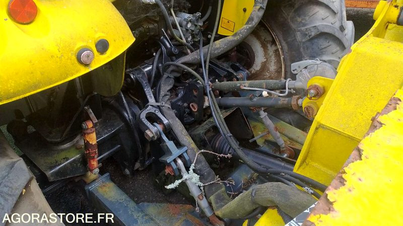 MASSEY FERGUSSIN 6445 DYNA-6 - 2008 - 6022kms - Traktor: pilt 4 MASSEY FERGUSSIN 6445 DYNA-6 - 2008 - 6022kms - Traktor: pilt 4