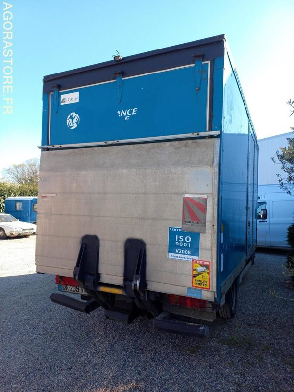 MERCEDES 411 SPRINTER - Kaubik: pilt 5 MERCEDES 411 SPRINTER - Kaubik: pilt 5