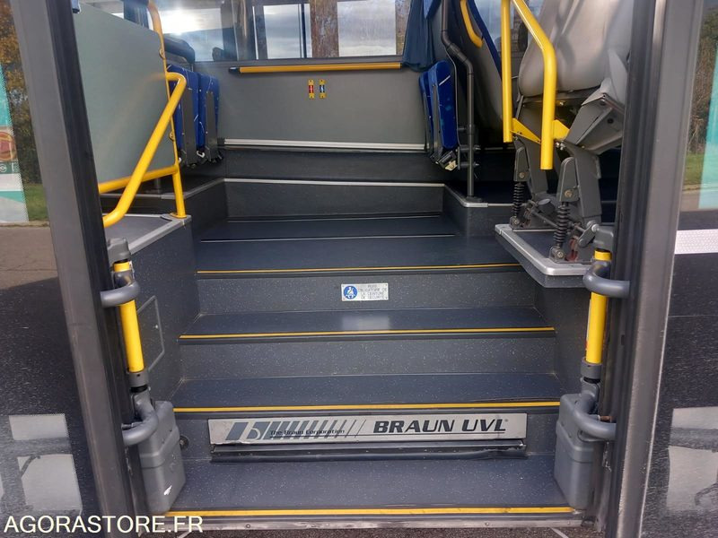 MERCEDES INTOURO N°083146 - Koolibuss: pilt 3 MERCEDES INTOURO N°083146 - Koolibuss: pilt 3