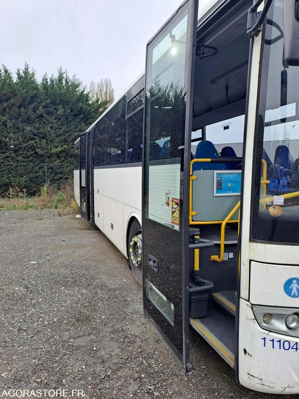 MERCEDES INTOURO N°111044 - Koolibuss: pilt 2 MERCEDES INTOURO N°111044 - Koolibuss: pilt 2