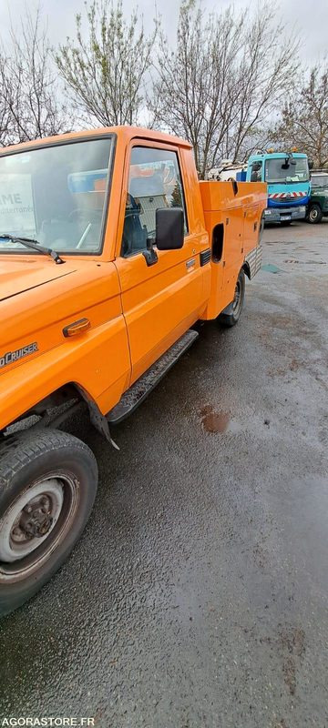 Maastur MINI COMBINE RIVARD/TOYOTA 2002 DW724WF (VENTE UNIQUEMENT EXPORT): pilt 7