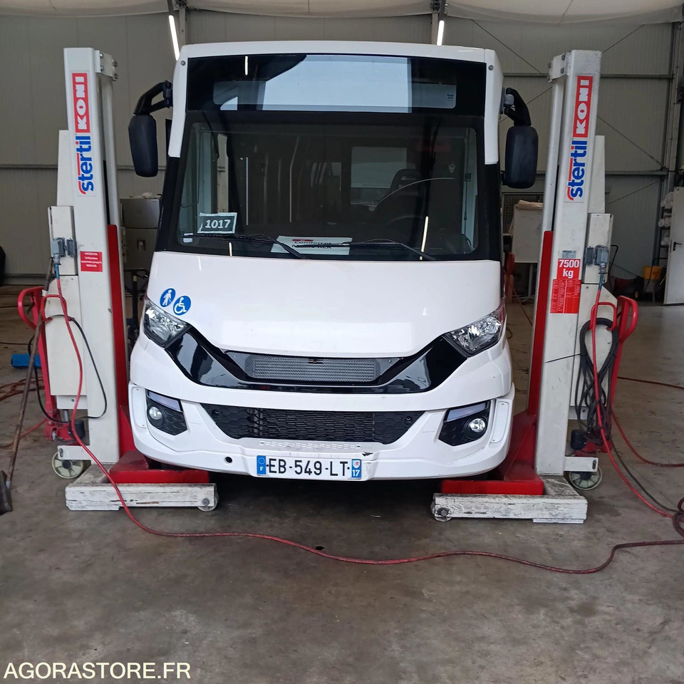 MINIBUS VEHIXEL CYTIOS N° 100762 MEC2016 172285KM EB-549-LT - Väikebuss, Mikrobuss: pilt 1 MINIBUS VEHIXEL CYTIOS N° 100762 MEC2016 172285KM EB-549-LT - Väikebuss, Mikrobuss: pilt 1