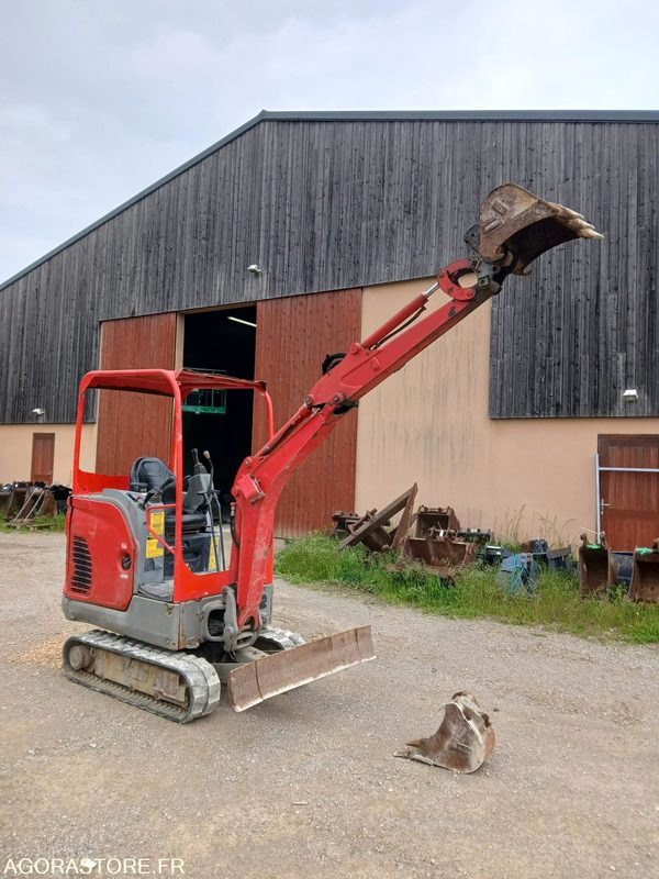 Mini pelle Bobcat E17 avec 2 godets - Ekskavaator: pilt 1 Mini pelle Bobcat E17 avec 2 godets - Ekskavaator: pilt 1