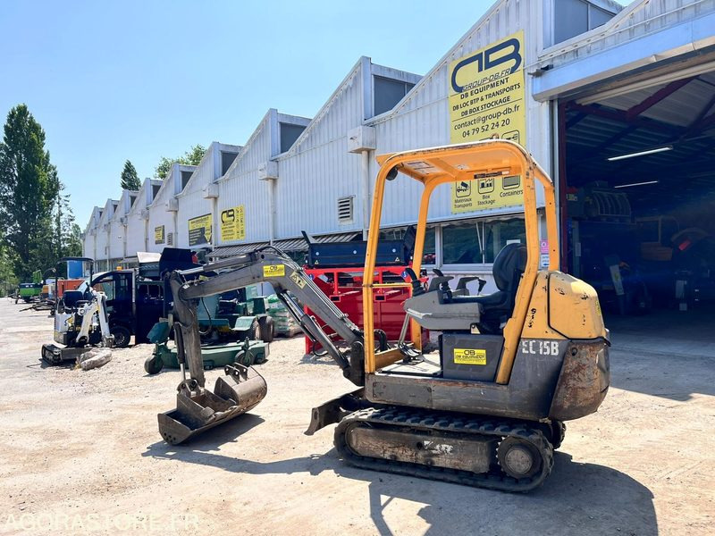 Mini-pelle Volvo EC15 B XT 1,5T - Année 2004 - 2290 heures - Miniekskavaator: pilt 2 Mini-pelle Volvo EC15 B XT 1,5T - Année 2004 - 2290 heures - Miniekskavaator: pilt 2