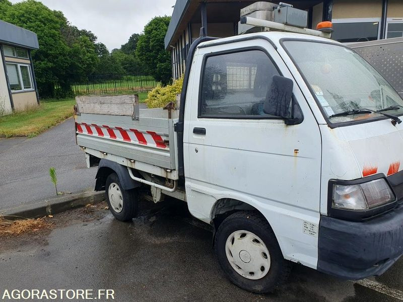VQ-V20M PIAGGIO PORTER. - Muu seadmestik: pilt 2 VQ-V20M PIAGGIO PORTER. - Muu seadmestik: pilt 2