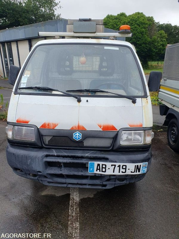 VQ-V20M PIAGGIO PORTER. - Muu seadmestik: pilt 1 VQ-V20M PIAGGIO PORTER. - Muu seadmestik: pilt 1