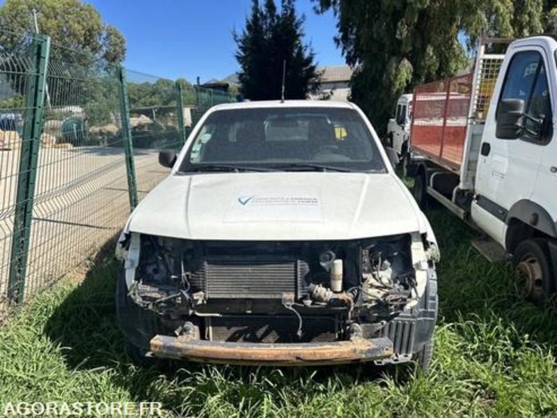 NISSAN NAVARRA - 2008 - 173581KM - 3389HN2B - Pikap: pilt 2 NISSAN NAVARRA - 2008 - 173581KM - 3389HN2B - Pikap: pilt 2