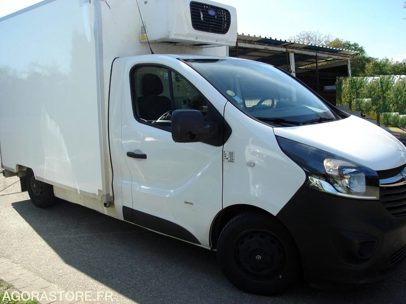 OPEL VIVARO FRIGORIFIQUE - 2017 - 159600KM - Tarbesõiduk külmik: pilt 2 OPEL VIVARO FRIGORIFIQUE - 2017 - 159600KM - Tarbesõiduk külmik: pilt 2