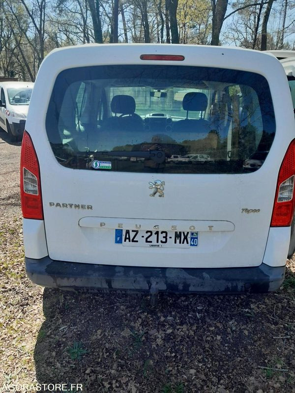 PARTNER TEPEE II 1,6 Hdi 110 FAP LOISIRS - 258846 - 2010 - Auto: pilt 2 PARTNER TEPEE II 1,6 Hdi 110 FAP LOISIRS - 258846 - 2010 - Auto: pilt 2