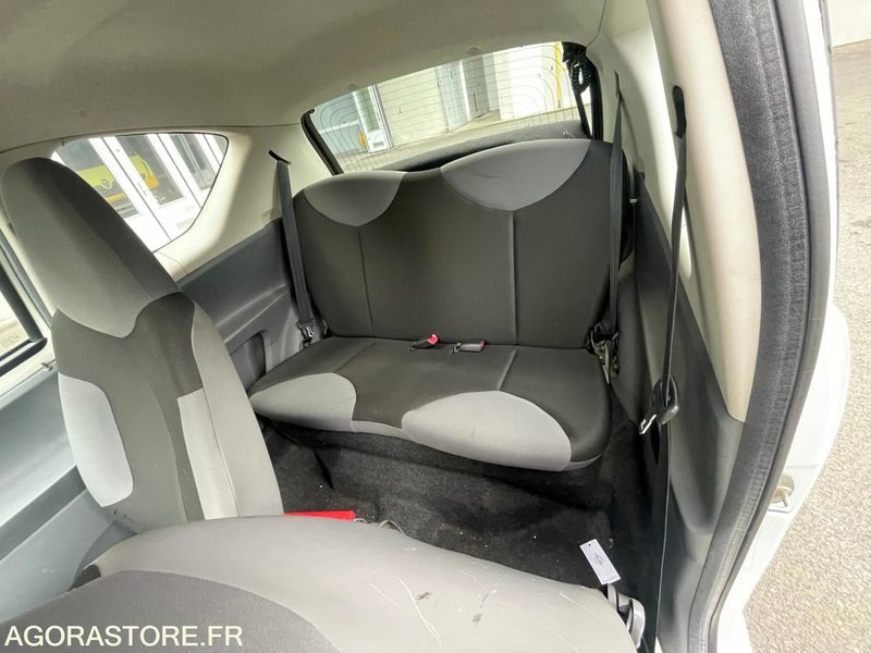 Auto PEUGEOT 107 BE-791-GB: pilt 8