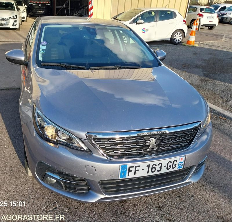 PEUGEOT 308 phase II - 110ch - 2019 - 88946km - ESSENCE - Auto: pilt 2 PEUGEOT 308 phase II - 110ch - 2019 - 88946km - ESSENCE - Auto: pilt 2