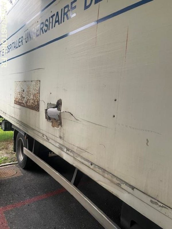 POID LOURD Renault Premium - Kasti veoauto: pilt 2 POID LOURD Renault Premium - Kasti veoauto: pilt 2