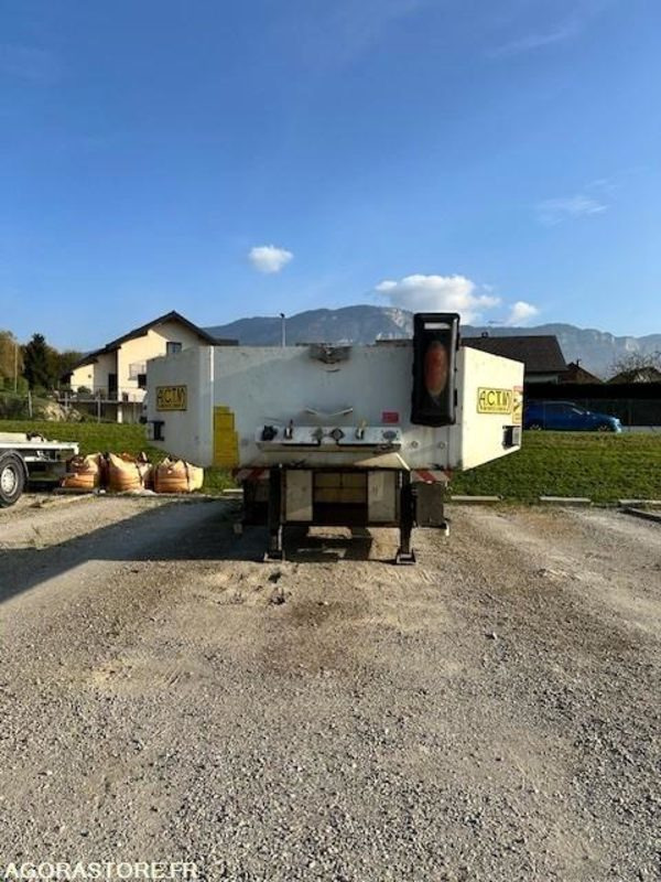 PORTE ENGINS ACTM CU23T - 2012 - Madal platvorm järelhaagis: pilt 2 PORTE ENGINS ACTM CU23T - 2012 - Madal platvorm järelhaagis: pilt 2