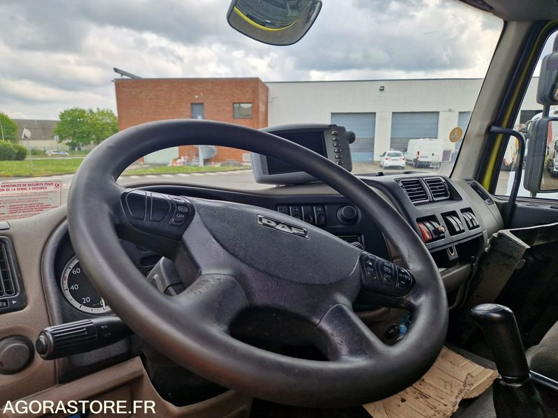 PORTEUR BOM 12T DAF FAUN - 2012 - 257 530 KM - Prügiauto: pilt 2 PORTEUR BOM 12T DAF FAUN - 2012 - 257 530 KM - Prügiauto: pilt 2