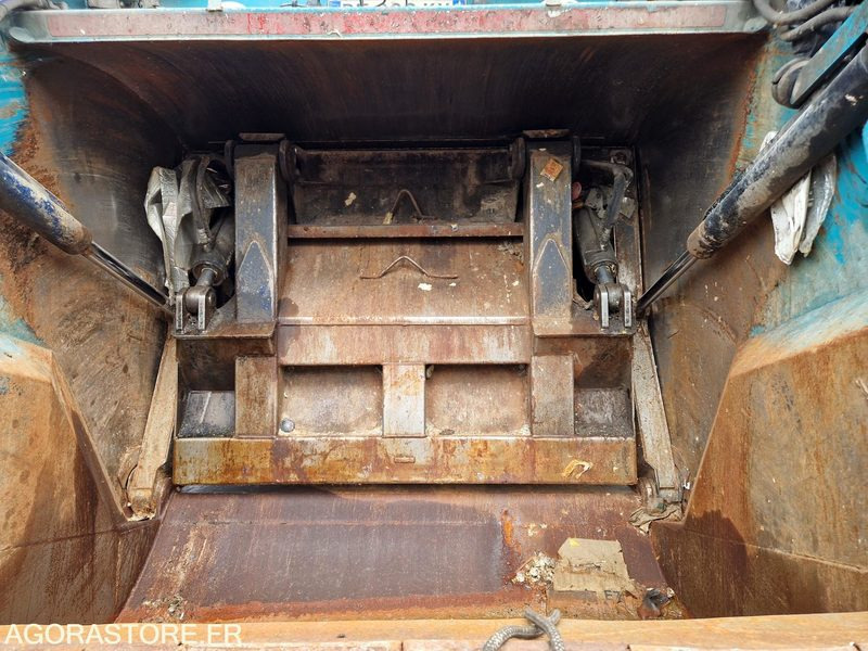 *PORTEUR BOM 26T VOLVO GEESINK - 2014 - - Prügiauto: pilt 4 *PORTEUR BOM 26T VOLVO GEESINK - 2014 - - Prügiauto: pilt 4