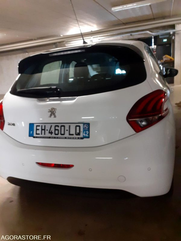 Peugeot 208 - 2016 - 181646kms - Auto: pilt 4 Peugeot 208 - 2016 - 181646kms - Auto: pilt 4
