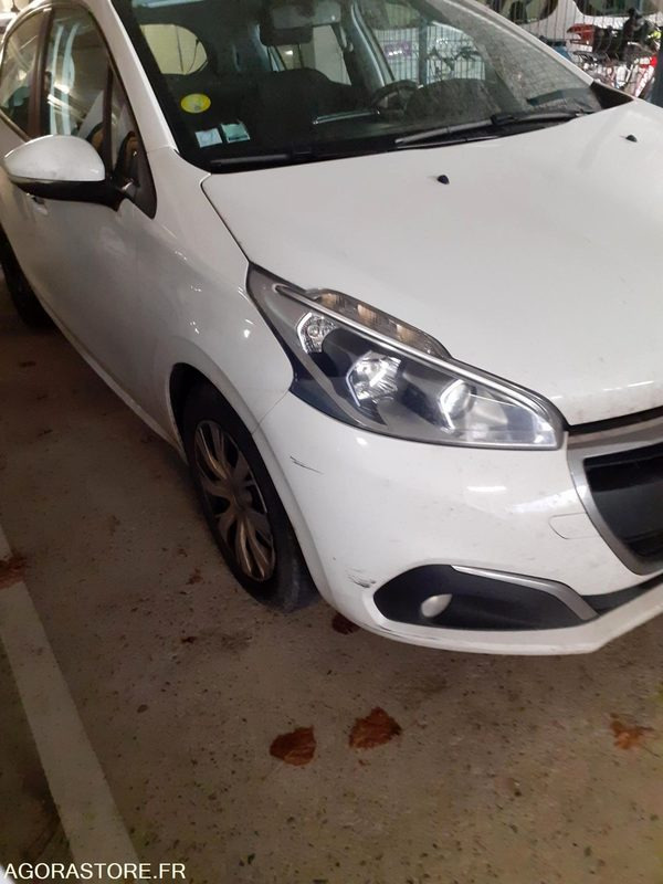 Peugeot 208 - 2016 - 225495 kms - Auto: pilt 5 Peugeot 208 - 2016 - 225495 kms - Auto: pilt 5