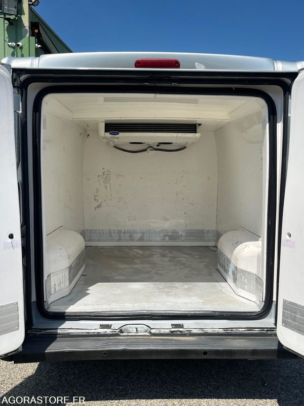 Peugeot Boxer L1H2 330 L1H1 2L Bluehdi - 2017 - 139 950km - Tarbesõiduk külmik: pilt 4 Peugeot Boxer L1H2 330 L1H1 2L Bluehdi - 2017 - 139 950km - Tarbesõiduk külmik: pilt 4