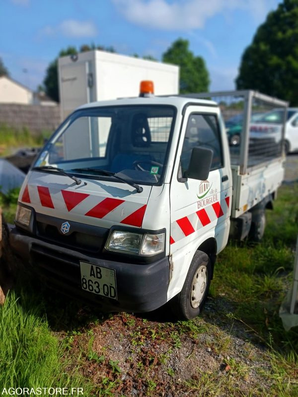 Piaggio Porter 90787 kms 2009 - Tarbesõiduk kallur: pilt 1 Piaggio Porter 90787 kms 2009 - Tarbesõiduk kallur: pilt 1