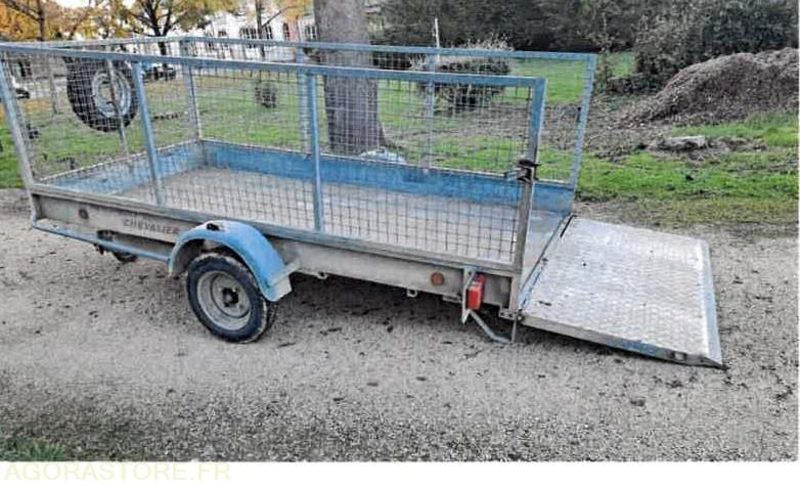 REMORQUE FREINEE AVEC CARTE GRISE - Aiaseadmed: pilt 2 REMORQUE FREINEE AVEC CARTE GRISE - Aiaseadmed: pilt 2