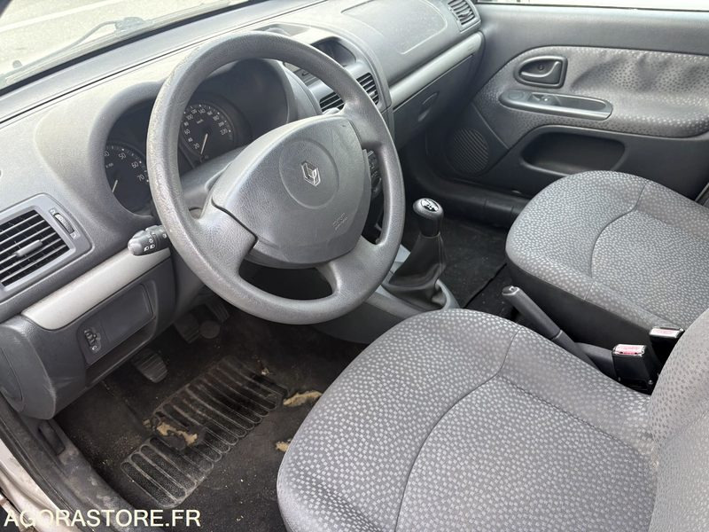 RENAULT CLIO 3 - Auto: pilt 5 RENAULT CLIO 3 - Auto: pilt 5