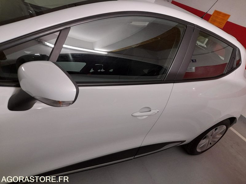 RENAULT CLIO IV - ZEN 09E E5 - 83985kms - 2013 - Auto: pilt 4 RENAULT CLIO IV - ZEN 09E E5 - 83985kms - 2013 - Auto: pilt 4