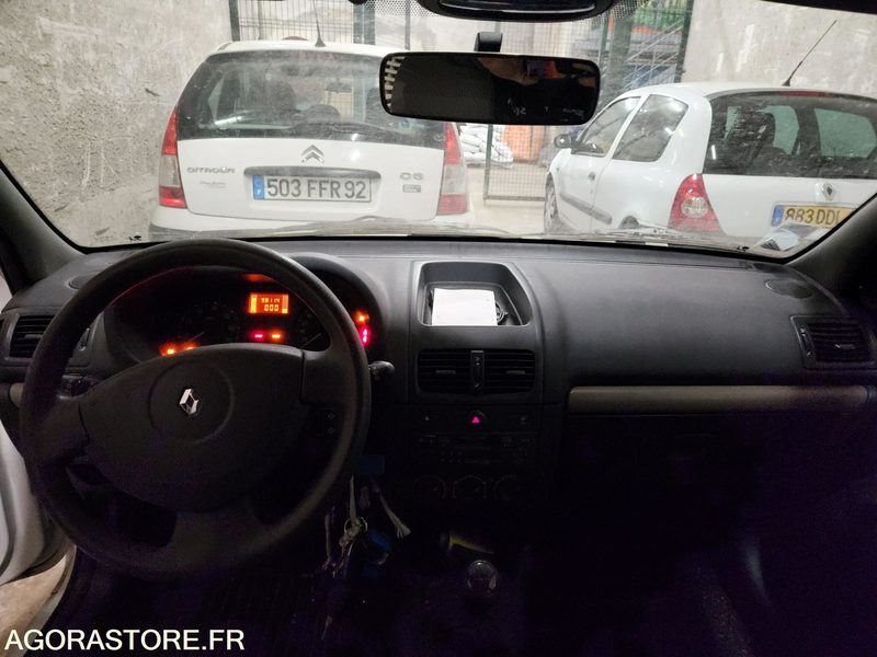 RENAULT CLIO - Auto: pilt 3 RENAULT CLIO - Auto: pilt 3
