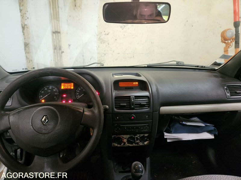 RENAULT CLIO - Auto: pilt 3 RENAULT CLIO - Auto: pilt 3