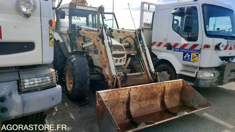 RENAULT ERGOS 446 - 2008 - Traktor: pilt 2 RENAULT ERGOS 446 - 2008 - Traktor: pilt 2