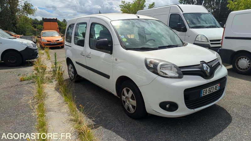 RENAULT KANGOO 172436kms - 2016 - Väike kaubik: pilt 4 RENAULT KANGOO 172436kms - 2016 - Väike kaubik: pilt 4