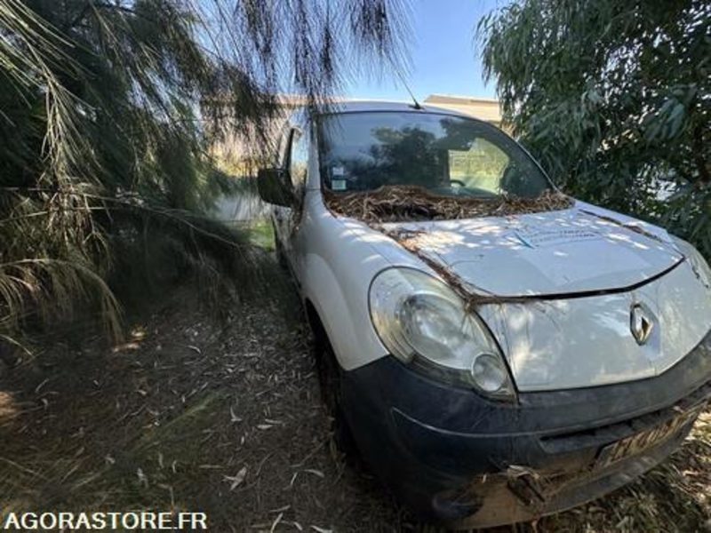 RENAULT KANGOO - 2012 - 267132KM - CL409YF - Väike kaubik: pilt 4 RENAULT KANGOO - 2012 - 267132KM - CL409YF - Väike kaubik: pilt 4