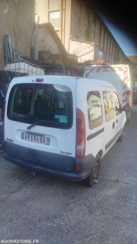 RENAULT KANGOO 300011KMS - Väike kaubik: pilt 2 RENAULT KANGOO 300011KMS - Väike kaubik: pilt 2