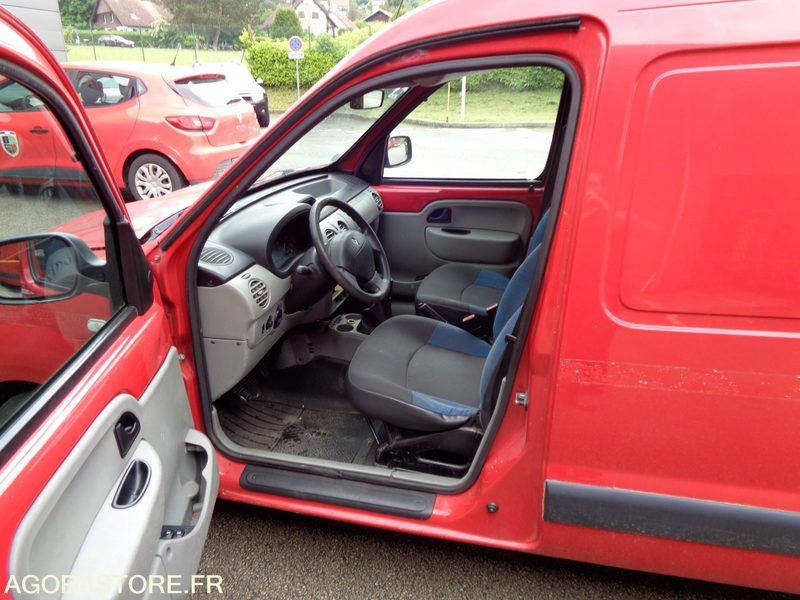 RENAULT KANGOO 5270ZF25 - Väike kaubik: pilt 4 RENAULT KANGOO 5270ZF25 - Väike kaubik: pilt 4