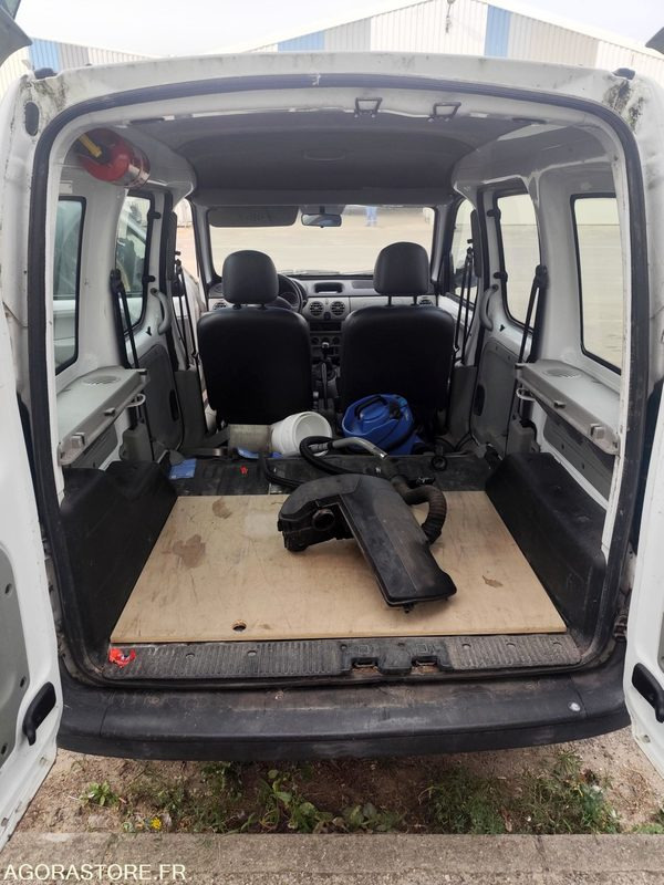 RENAULT KANGOO ESSENCE - Väike kaubik: pilt 2 RENAULT KANGOO ESSENCE - Väike kaubik: pilt 2
