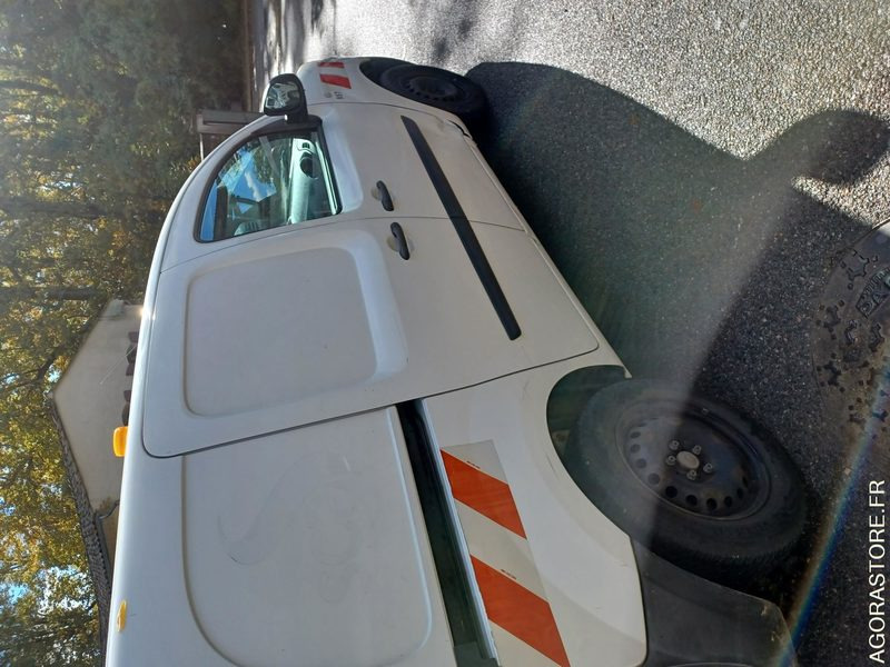 RENAULT KANGOO / REF SCP : 957 - Kaubik: pilt 3 RENAULT KANGOO / REF SCP : 957 - Kaubik: pilt 3