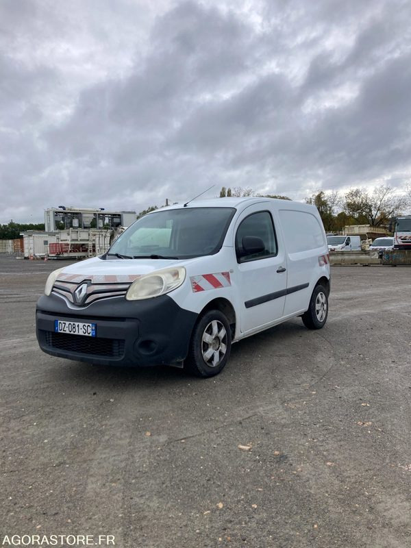 RENAULT KANGOO diesel - Année 2016 - 322 400 km - Väike kaubik: pilt 1 RENAULT KANGOO diesel - Année 2016 - 322 400 km - Väike kaubik: pilt 1