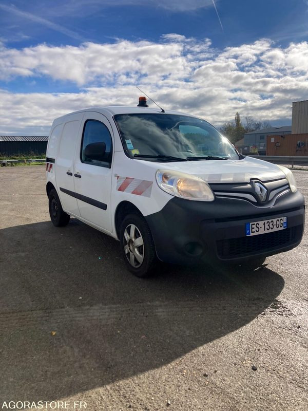 RENAULT KANGOO diesel - Année 2017 - 330.000 km - Väike kaubik: pilt 3 RENAULT KANGOO diesel - Année 2017 - 330.000 km - Väike kaubik: pilt 3