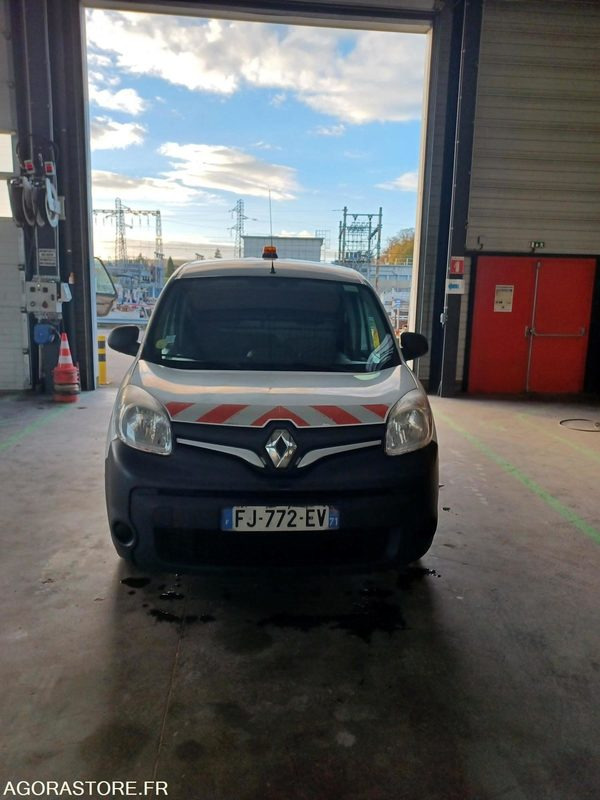 RENAULT KANGOO diesel - Année 2019 - 297.500 km - Väike kaubik: pilt 2 RENAULT KANGOO diesel - Année 2019 - 297.500 km - Väike kaubik: pilt 2
