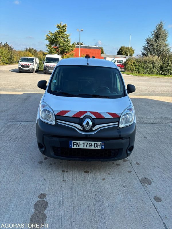 RENAULT KANGOO diesel - Année 2020 - 299.300 km - Väike kaubik: pilt 2 RENAULT KANGOO diesel - Année 2020 - 299.300 km - Väike kaubik: pilt 2