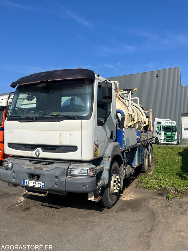 RENAULT KERAX 2001 / 259 321 KM - Vaakumveok: pilt 1 RENAULT KERAX 2001 / 259 321 KM - Vaakumveok: pilt 1