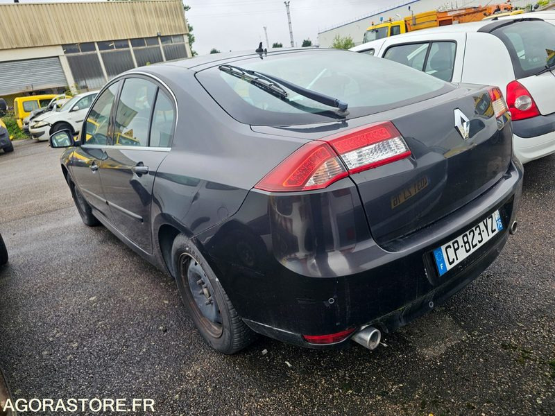 RENAULT LAGUNA - 2013 - 284237km - CP823YZ - Auto: pilt 4 RENAULT LAGUNA - 2013 - 284237km - CP823YZ - Auto: pilt 4