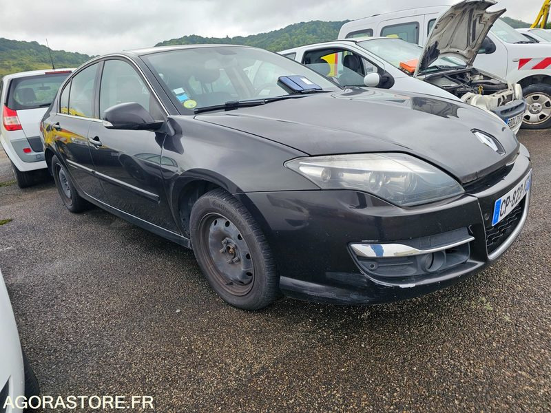 RENAULT LAGUNA - 2013 - 284237km - CP823YZ - Auto: pilt 2 RENAULT LAGUNA - 2013 - 284237km - CP823YZ - Auto: pilt 2