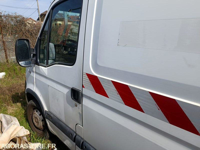 RENAULT MASTER - 2004 - 185782km - Kaubik: pilt 1 RENAULT MASTER - 2004 - 185782km - Kaubik: pilt 1
