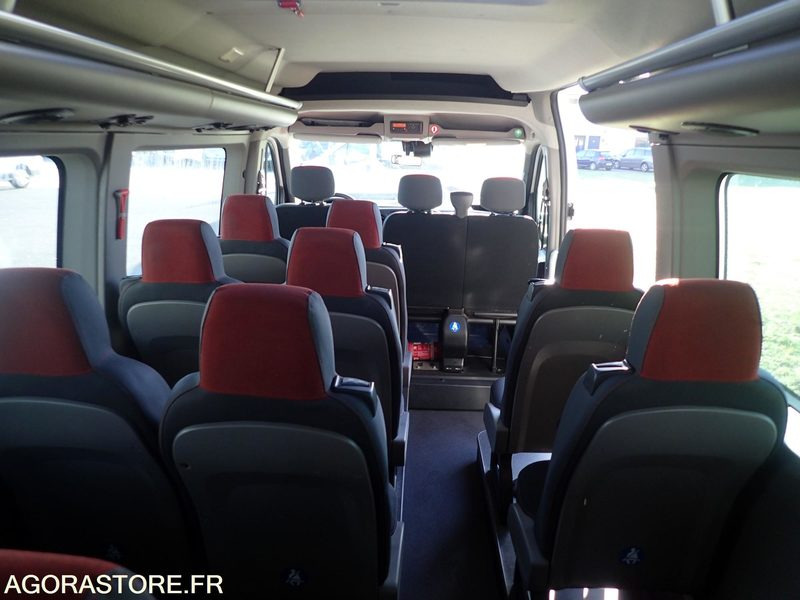 Väikebuss, Mikrobuss RENAULT MASTER BUS 17 PLACES - 130060 kms 2019: pilt 7 Väikebuss, Mikrobuss RENAULT MASTER BUS 17 PLACES - 130060 kms 2019: pilt 7