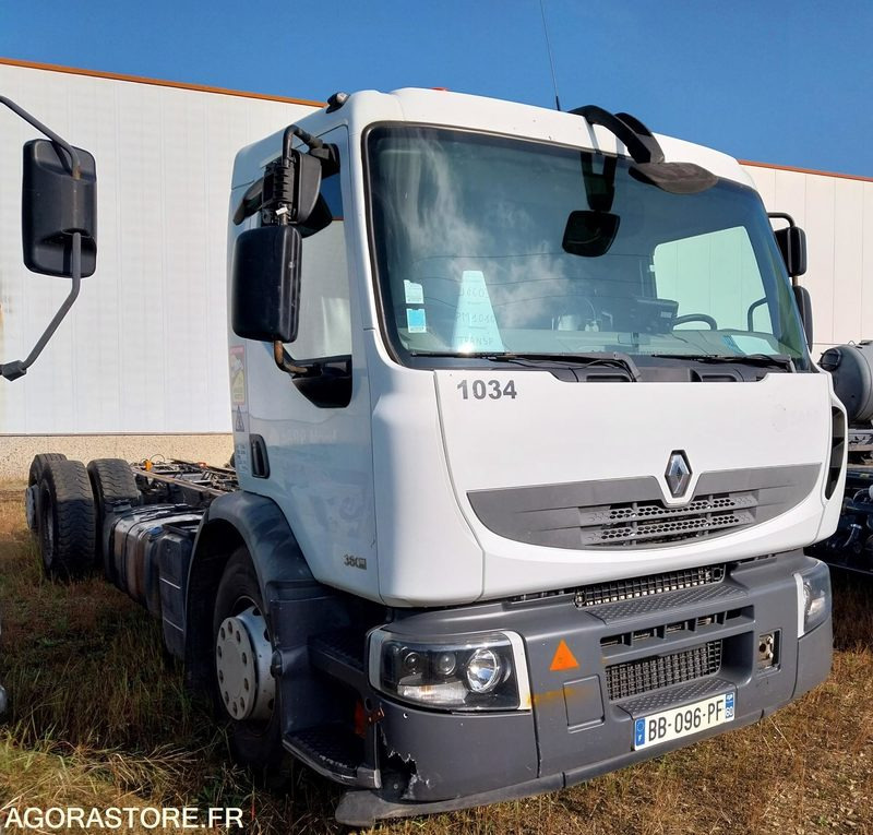 RENAULT PREMIUM 380-26 / 2010 / 475 190 km - Kabiinišassiiga veoauto: pilt 2 RENAULT PREMIUM 380-26 / 2010 / 475 190 km - Kabiinišassiiga veoauto: pilt 2