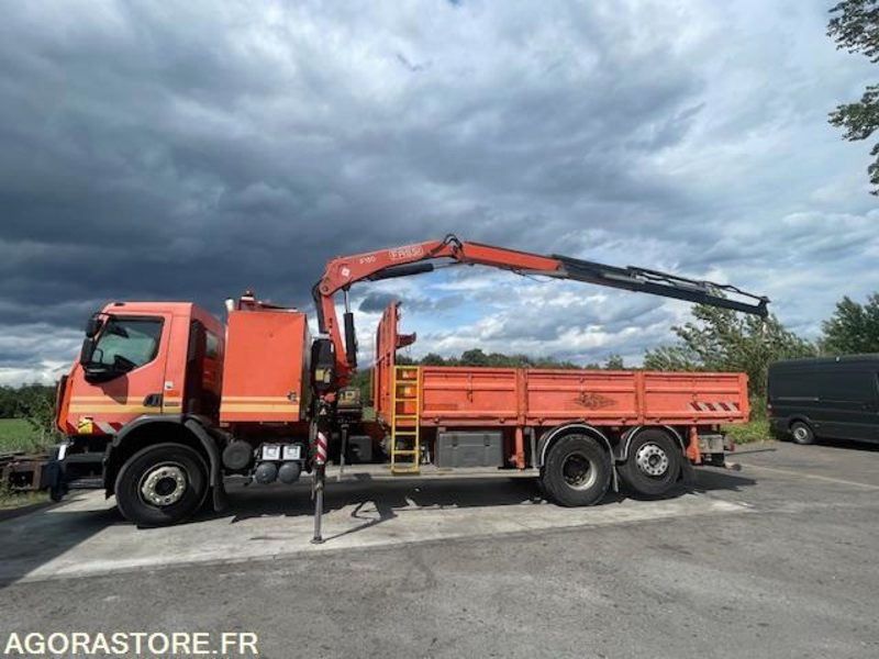 RENAULT PREMIUM LANDER 430.26 - PLATEAU GRUE - GRUE FASSI F150 + RADIO - 2011 - Madelveok/ Platvormveok, Kraanaga veoauto: pilt 5 RENAULT PREMIUM LANDER 430.26 - PLATEAU GRUE - GRUE FASSI F150 + RADIO - 2011 - Madelveok/ Platvormveok, Kraanaga veoauto: pilt 5